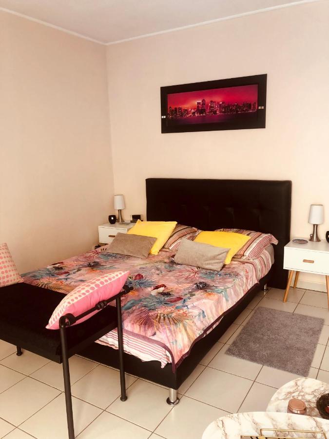 Mon Appart Avec Terrasse Et Piscine Roquebrune-Cap-Martin Ngoại thất bức ảnh