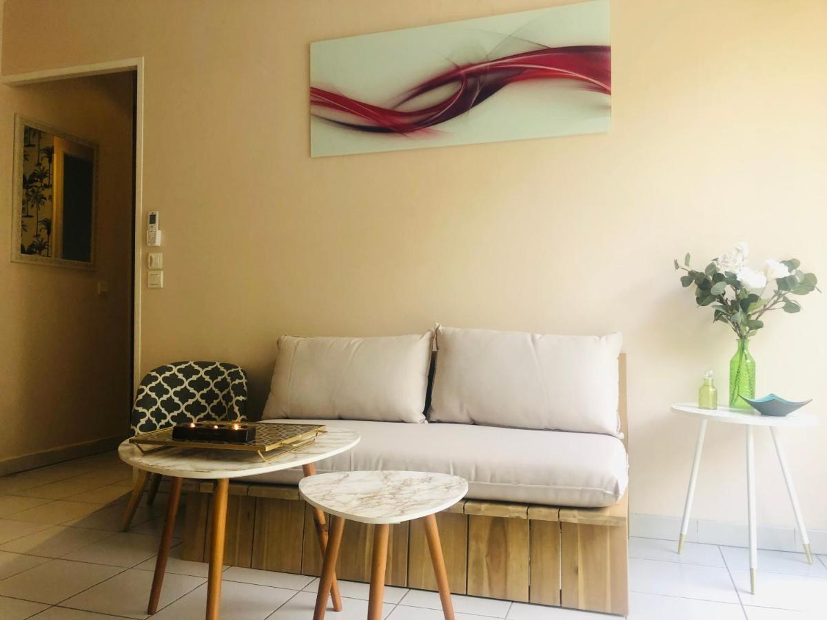Mon Appart Avec Terrasse Et Piscine Roquebrune-Cap-Martin Ngoại thất bức ảnh